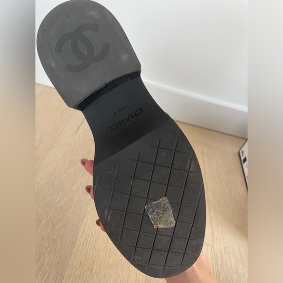 Chanel Women’s CC Platform Loafers Leather Black Size US 7 - Picture 8 of 9